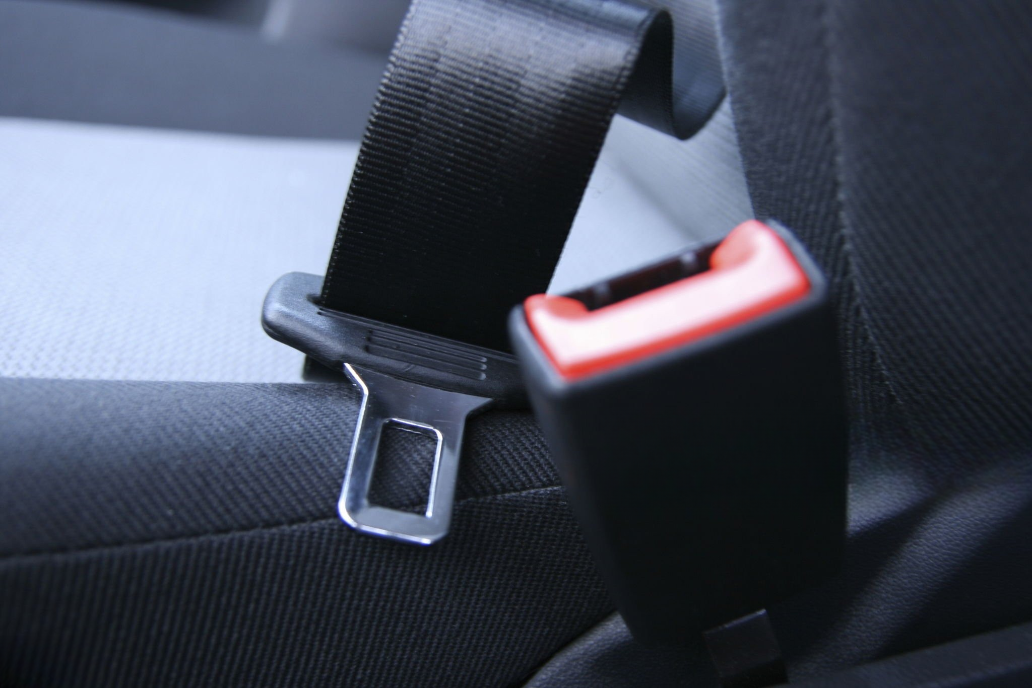 2 point seat belt